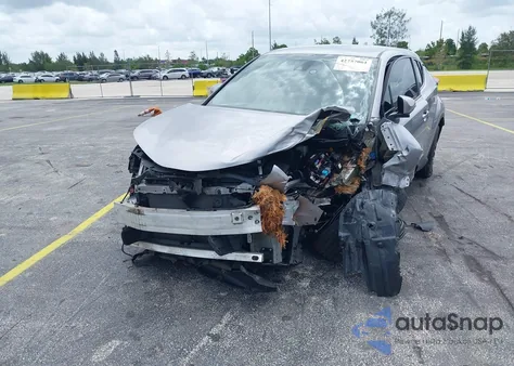 2019 Toyota C-Hr Xle z USA, uszkodzony, nr VIN NMTKHMBX8KR093514